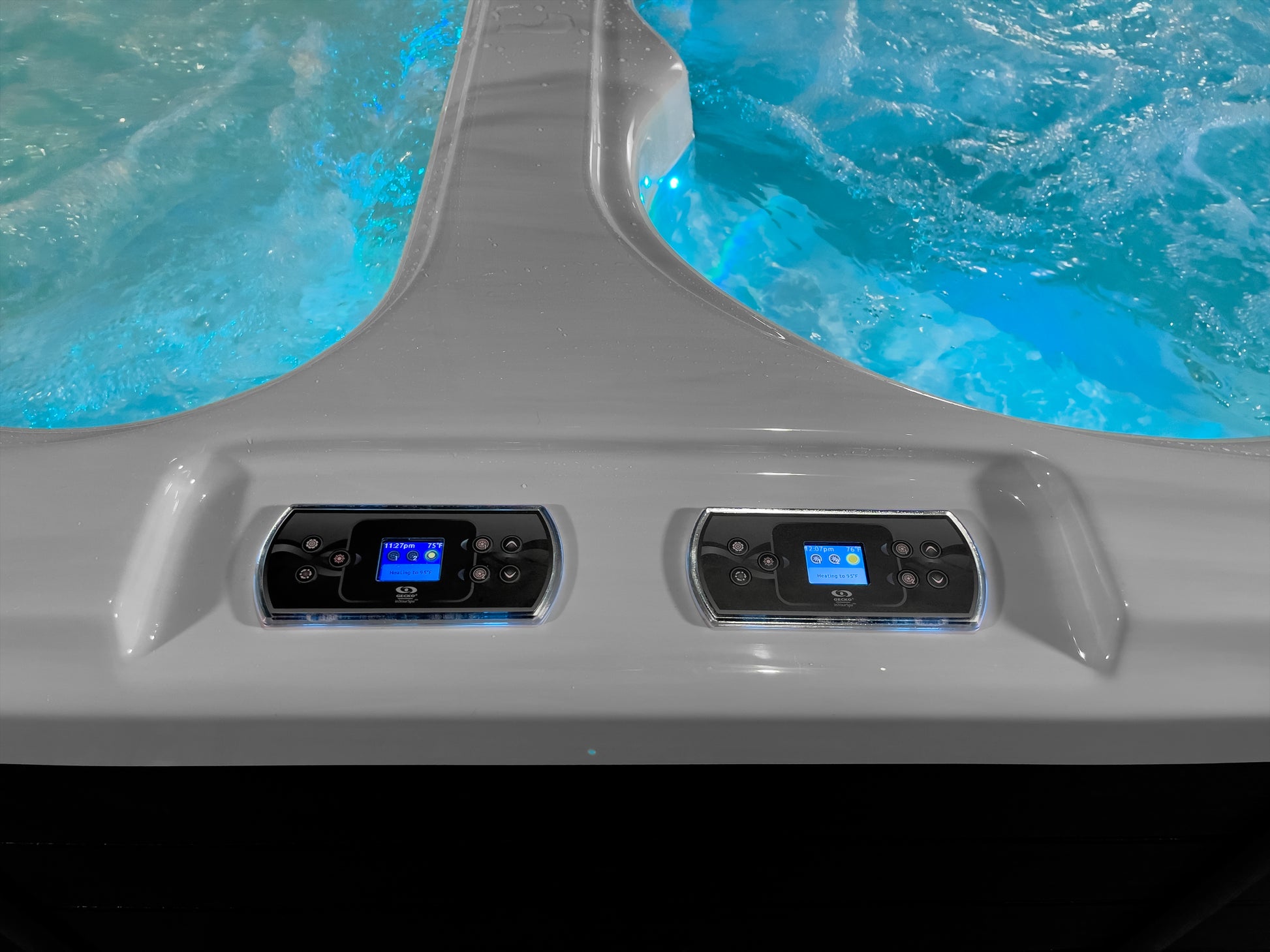 RIVERPACE DUAL ZONE SPA POOL