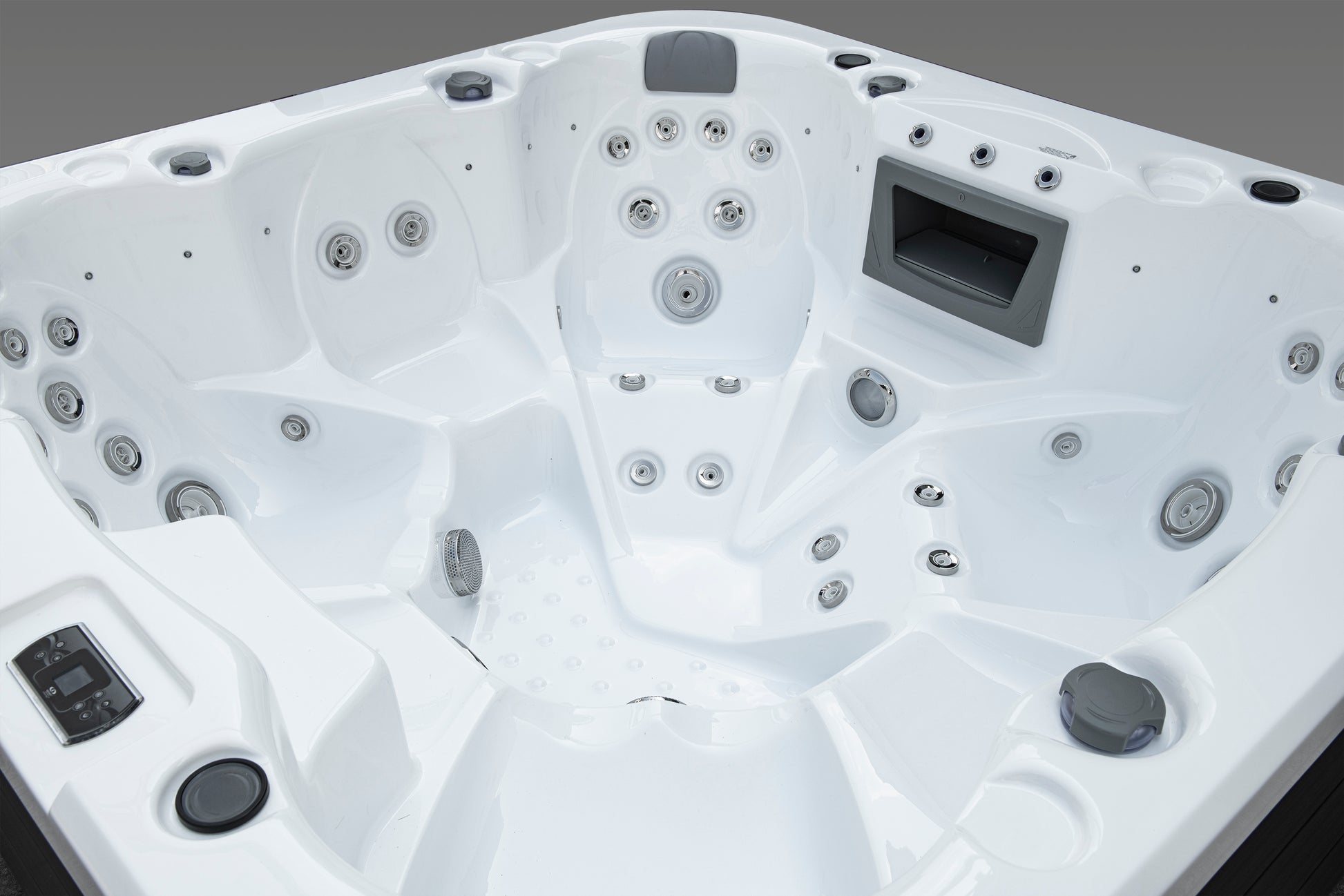 Aros Signature Hot Tub